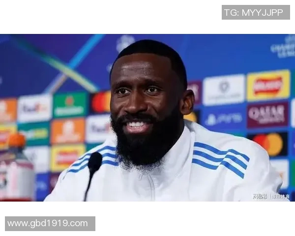 吕迪格：从默默无闻到足球场上的闪耀明星之路